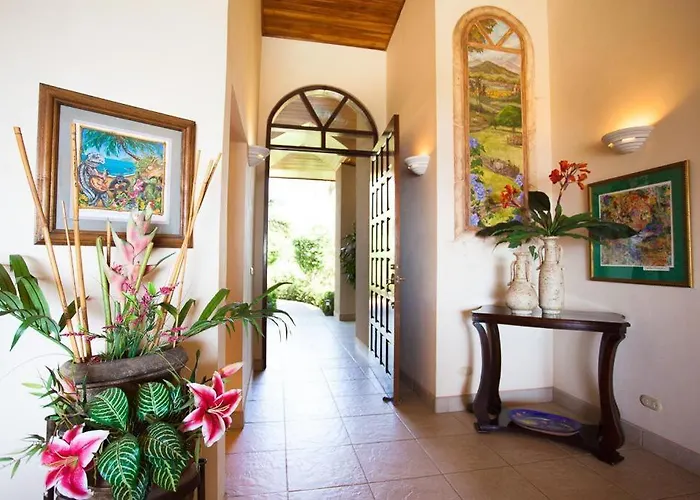 Villa Luxury Villa, Infinity Pool & Ocean Views